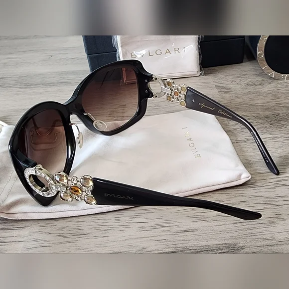 Bvlgari Swarovski Limited Edition silver sunglasses m_6474bb15f644e5f4fd883e0b.jpg main image 2